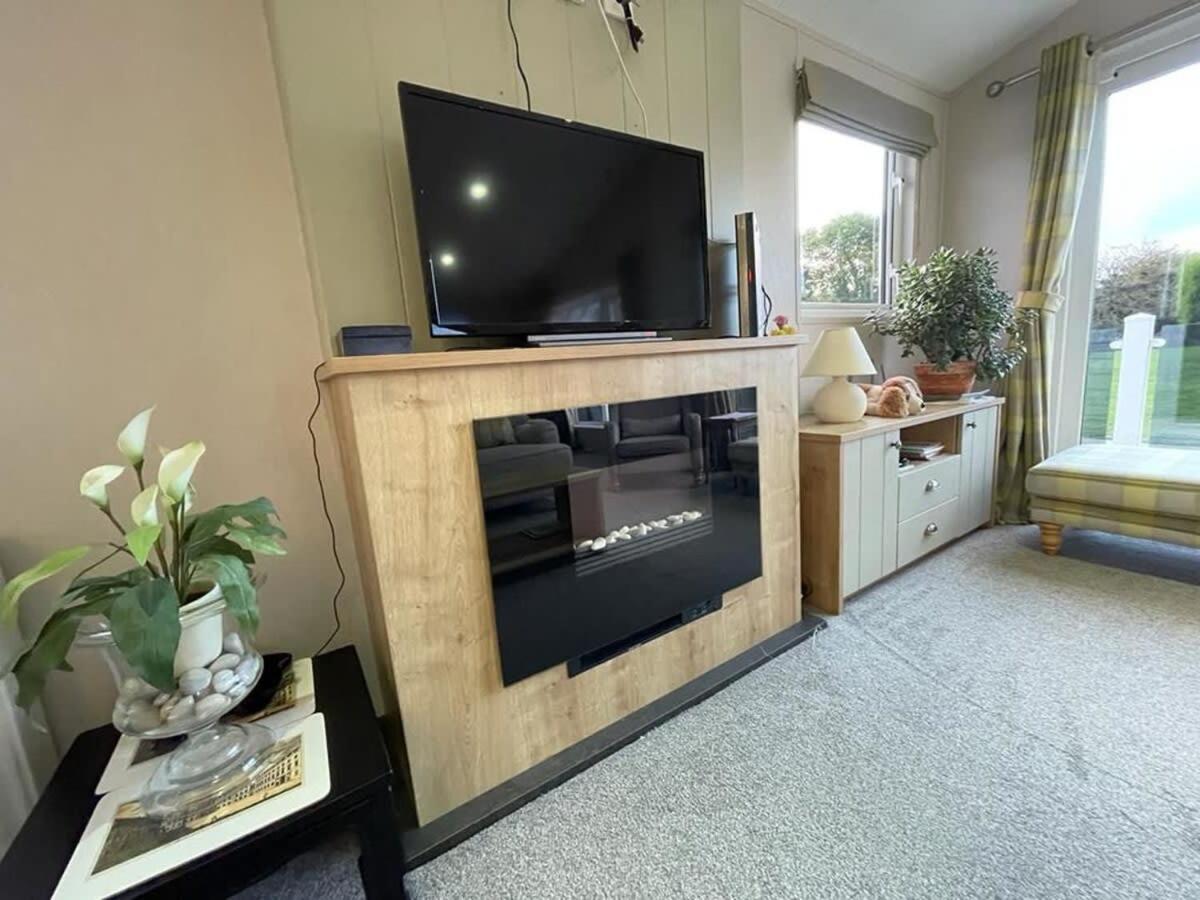 42 Woodland Walk Pevensey Bay Holiday Park Sleeps 6 Exterior photo