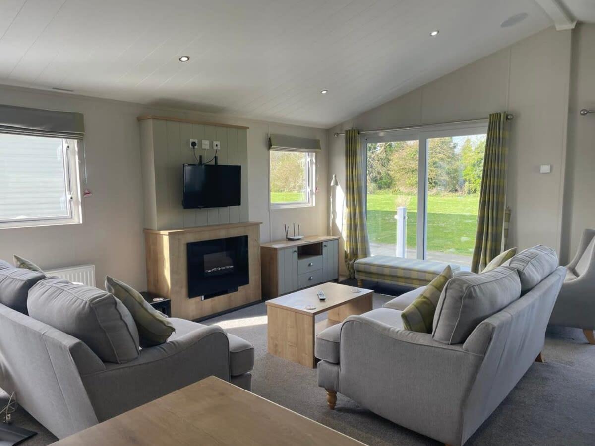 42 Woodland Walk Pevensey Bay Holiday Park Sleeps 6 Exterior photo